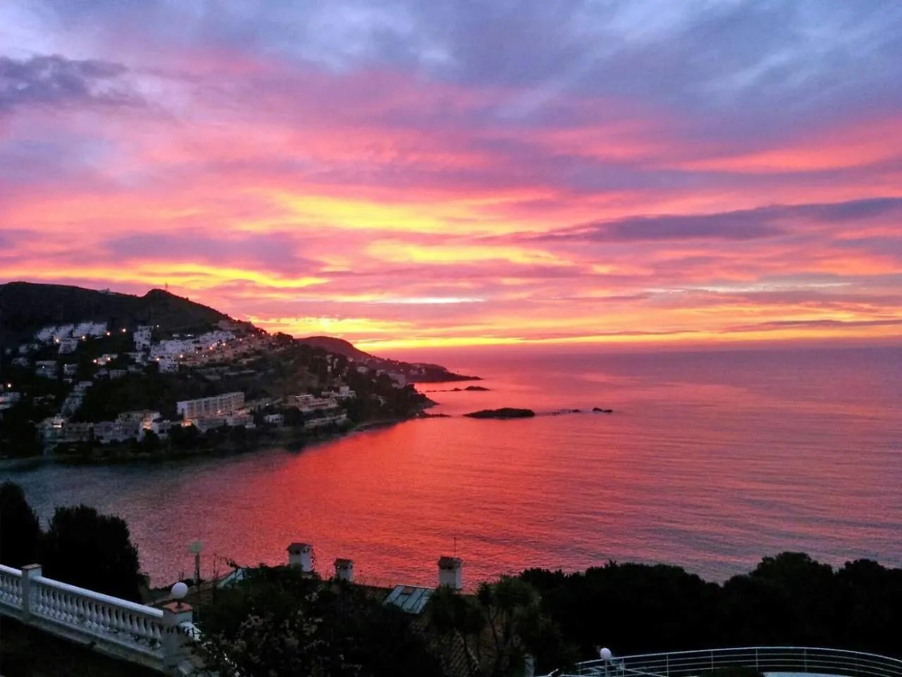 Breathtaking Costabrava Seaview Apartment 5M Beach - Casa Artevida 罗萨斯
